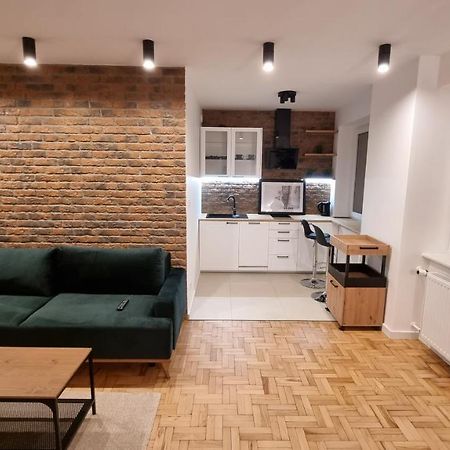Clara Apartment Rzeszow Luaran gambar